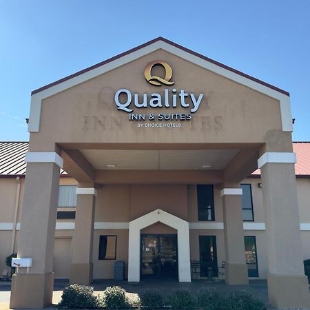 Quality Inn & Suites Pine Bluff Luaran gambar