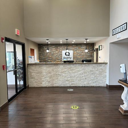 Quality Inn & Suites Pine Bluff Luaran gambar