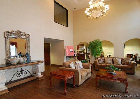 Quality Inn & Suites Pine Bluff Dalaman gambar
